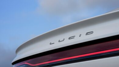 Lucid shares rise after the company partners with Uber for robotaxi service Lucid shares rise after the company partners with Uber for robotaxi service