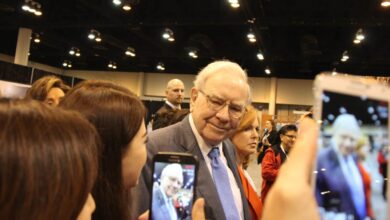 3 Warren Buffett concepts that can be as useful when investing £100 as £100m!