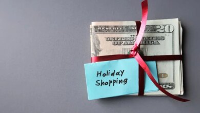 Giving Back During the Holidays: Financial Tips for Charitable Donations